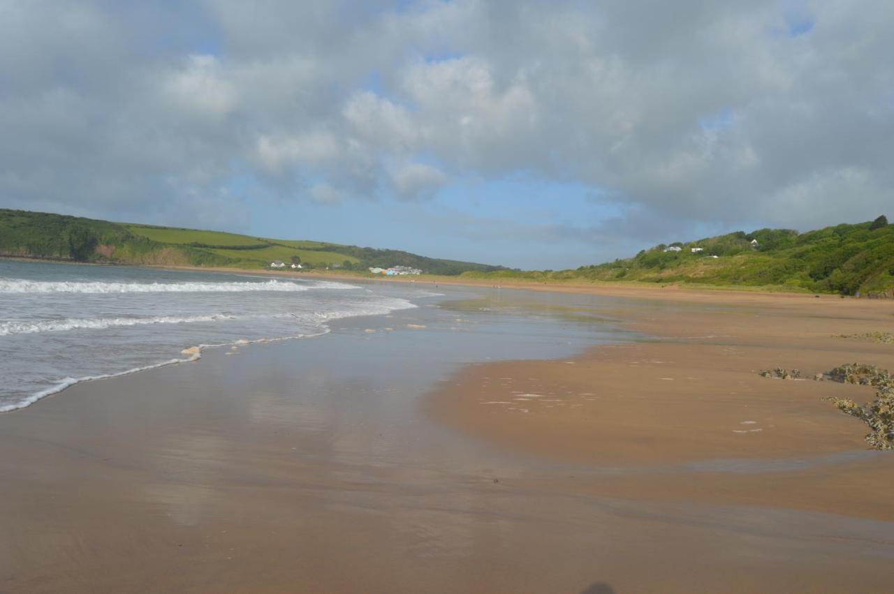 Galwad Y Mor A Coastal Escape In Pembrokeshire'S National Parks Villa Lamphey Exterior photo